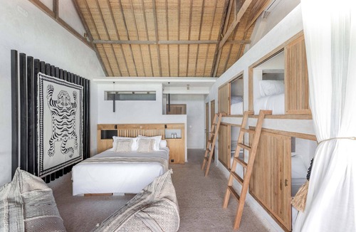 Mushroom Bay Villa | New Sunset Ultimate Oceanfront Villa - 5BD