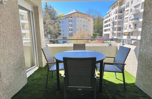 Chambery Apartment | New T2 with terrace + private garage in city center