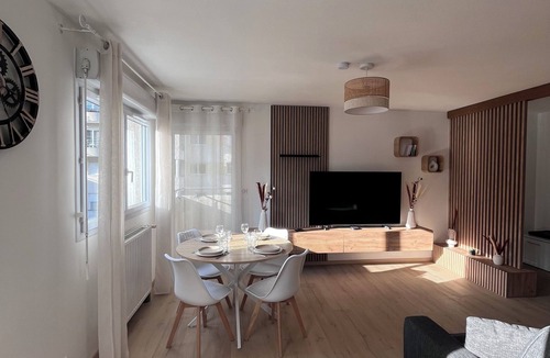 Chambery Apartment | New T2 with terrace + private garage in city center