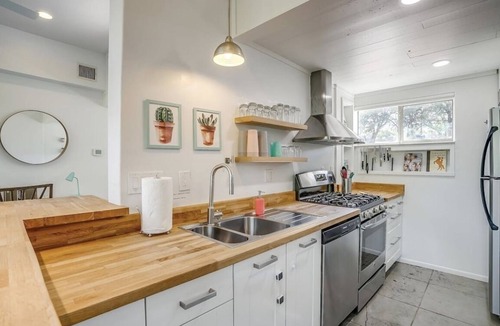 Granbury House | NEW! The Agave House - A Waterfront Mid-Century Modern Getaway!
