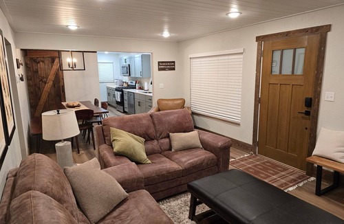 Thermopolis House | NEW! The Anglers Nook, The Fish House