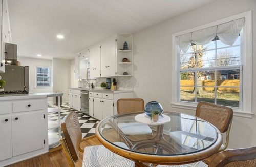Tulsa House | NEW The Beverly House - close to EXPO & TU