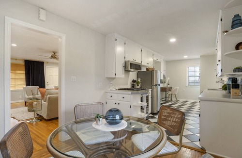 Tulsa House | NEW The Beverly House - close to EXPO & TU
