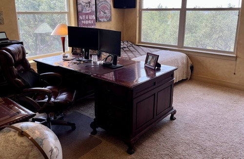 Comanche Trail House | NEW! The Palms on Lake Travis Estate - Waterfront with Dock - Close to Austin