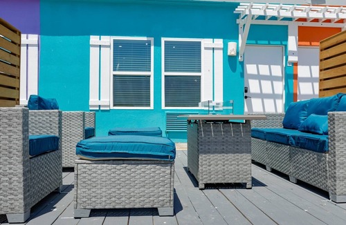 North Beach Apartment | NEW! The Surf Haus Studio