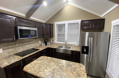 Franklin Estates House | New Tiny Home 3 Miles to Aggieland Campus!