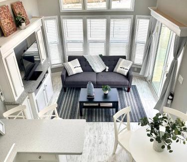 Key Largo House | New Tiny Home- Paddle Boards, Kayaks, Pool, Marina