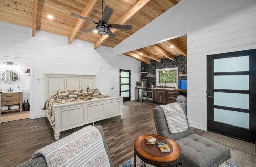 Treloar Ski Chalet | NEW - Treehouse - Dogwood