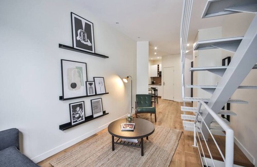 Quartier de la Plaine-de-Monceaux Apartment | New Triplex 6Pers#Porte Maillot#Porte Champerret