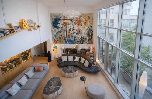 Quartier de Rochechouart Apartment | New Triplex Sacré-Cœur with AC - Jacuzzi & 360 Rooftop