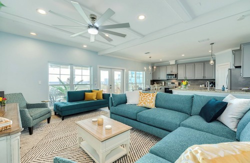 Pointe San Luis House | NEW! True 5BR Beachfront Double Lot w/Direct Beach Access