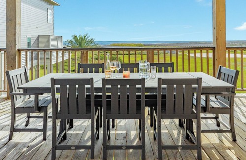 Pointe San Luis House | NEW! True 5BR Beachfront Double Lot w/Direct Beach Access