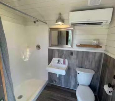 Orderville House | NEW! Unique Modern Glamping Chalet #3