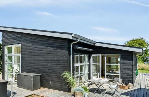 Hornslet House | New Vacation Home By the beach