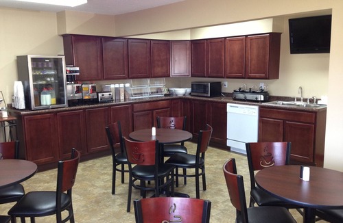 Kearney Hotel | New Victorian Inn and Suites