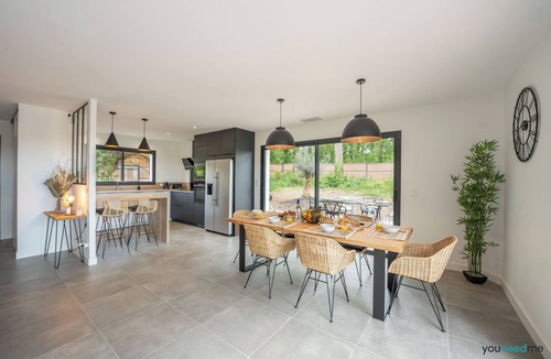 Cenac House | New villa Heated pool AC Vineyard views