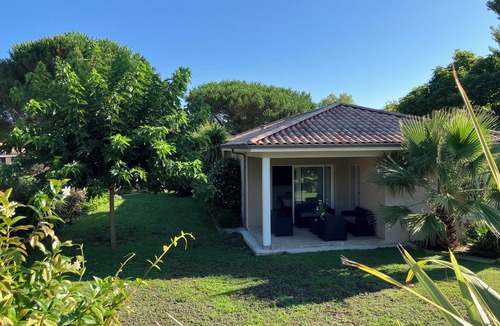Gastes Villa | New villa, quiet area near the lake and close to Mimizan beach, Classified 3*.