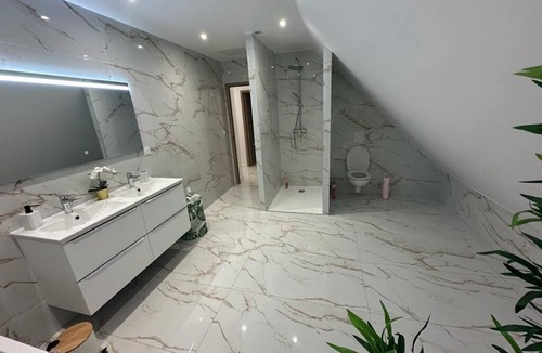 Ruffey-les-Echirey House | New villa with pool