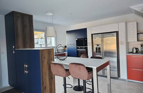 Aubenas Villa | New villa with pool and spa, Aubenas