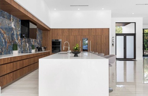 Fort Lauderdale House | NEW Waterfront Villa w/Pool/Jacuzzi/Billard