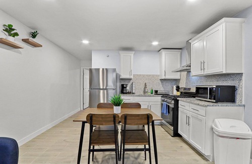 El Paso Apartment | New! Westside Fully Remodeled - Stylish 1BR