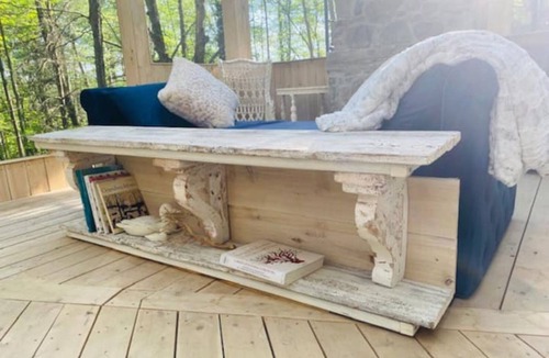 Trent Hills Cabin | NEW! White Oaks Gazebo by lake -Nature & Solitude