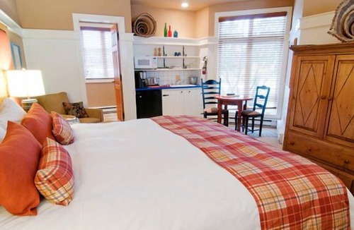 Mont-Tremblant Resort | NEW YEAR'S 2025-26 - 3 or 6 Nights