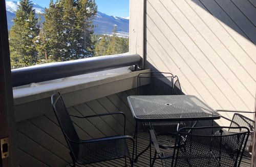 Woodmoor Condo | New Years in the Mountains with Breathtaking View