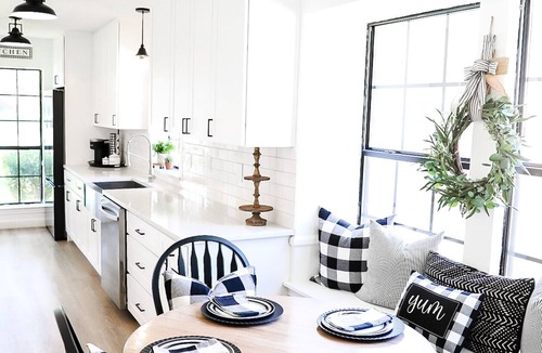 Wylie House | New Year’s Retreat. Cozy Modern Farmhouse! Close to historic downtown Wylie!