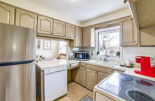 Binghamton House | New York Abode: 2 Mi to Binghamton University!