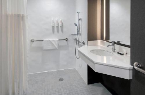 Downtown Brooklyn Hotel | New York Marriott at the Brooklyn Bridge