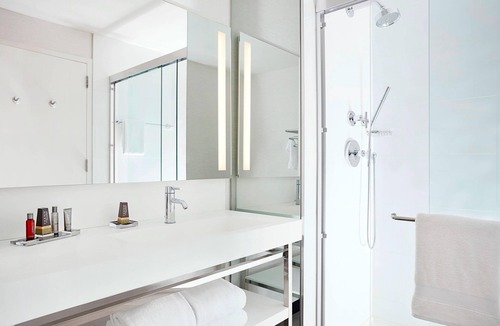 Downtown Brooklyn Hotel | New York Marriott at the Brooklyn Bridge