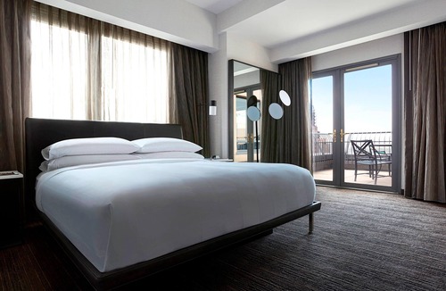 Downtown Brooklyn Hotel | New York Marriott at the Brooklyn Bridge