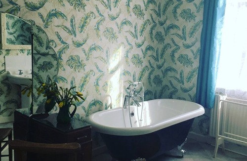 Combe Martin Bed & Breakfast | Newberry Beach Lodge