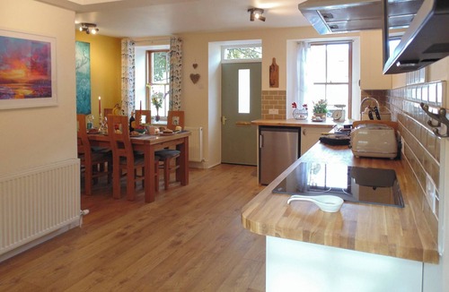 Newburgh Cottage | Newburgh C Listed Townhouse