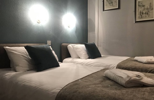 Rothbury Hotel | Newcastle House Hotel