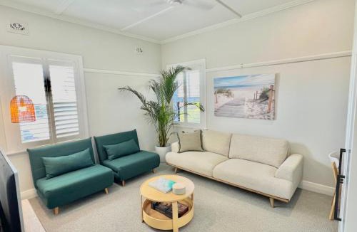 Merewether Apartment | Newcastle's Beach-Side Retreat Merewether