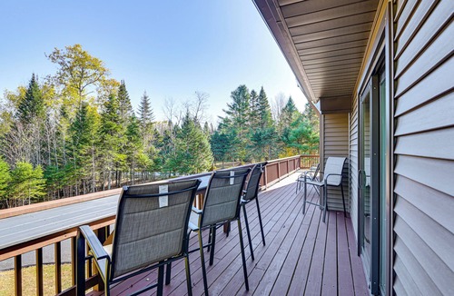 Essex County Cottage | Newcomb Retreat w/Mountain Views & Fire Pit!