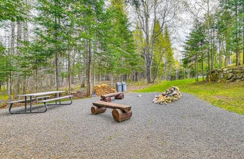 Essex County House | Newcomb Retreat w/Mountain Views & Fire Pit!