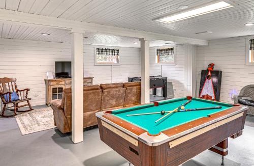 Essex County House | Newcomb Retreat w/Mountain Views & Fire Pit!