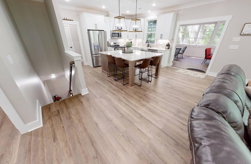 Manson House | Newer property at Kerr Lake with dock! Family-sized with game room and lg porch!