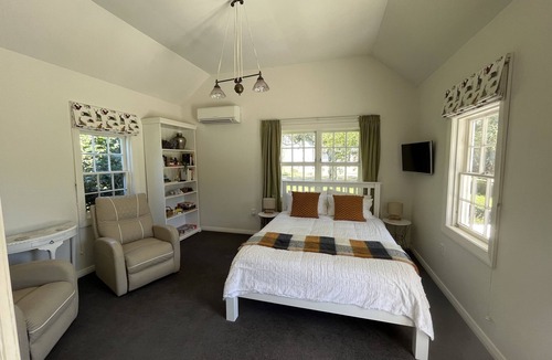 Sefton Bed & Breakfast | Newfields Country Retreat - incl bfst