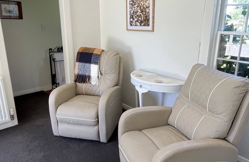 Sefton Bed & Breakfast | Newfields Country Retreat - incl bfst