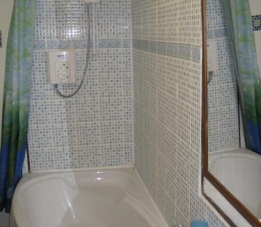 Dowanhill Apartment | Newhall