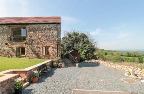 West Buckland House | Newlands Barn