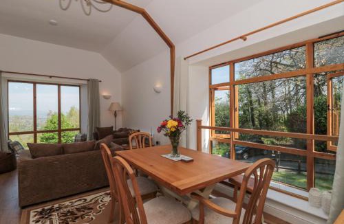 West Buckland House | Newlands Barn