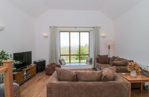 West Buckland House | Newlands Barn