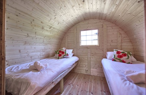 Natland Cabin | Newlands Farm Stables