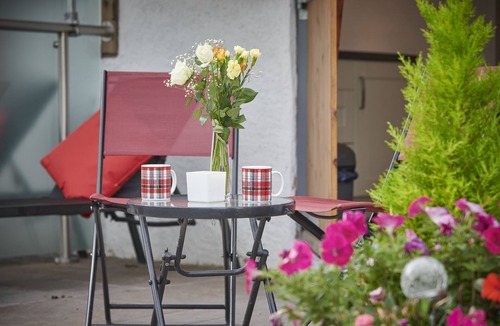 Natland House | Newlands Farm Stables - Stable 1,2,3 group Booking