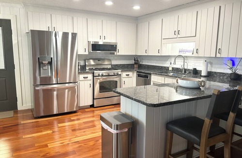 Branford House | NEWLY AVAILABLE - Santa Fe River Treehouse